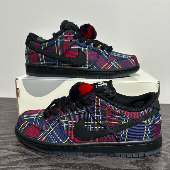 Nike SB Dunk Low ‘Nardwuar’ - SIZE 6.5 - Picture 2 of 14